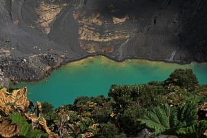 Kratersee im Vulkan Irazu